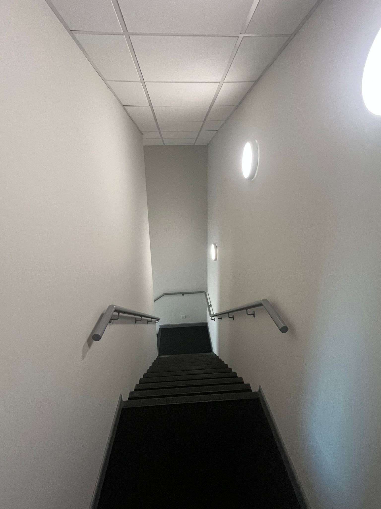 Commercial stairwell decorating works